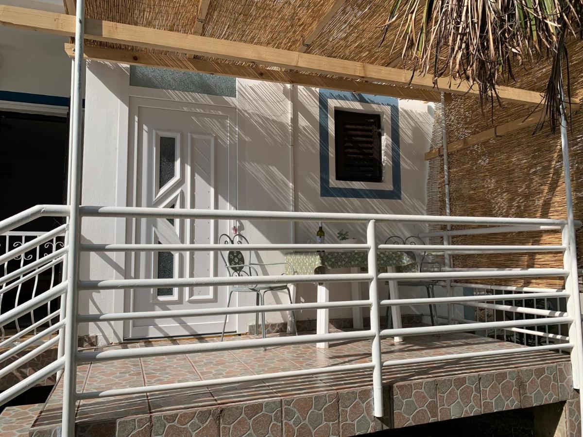 Apartmani Antonela Seline Exterior foto